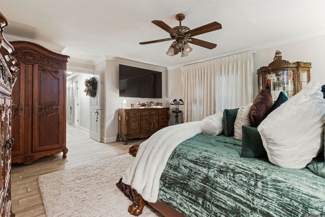 185 W Pinewood Dr, Slidell, LA 70458