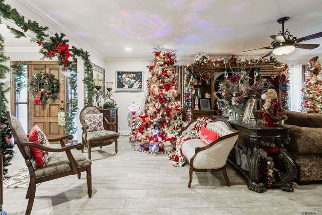 185 W Pinewood Dr, Slidell, LA 70458