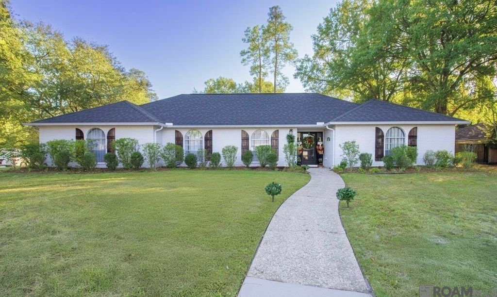 185 W Pinewood Dr, Slidell, LA 70458