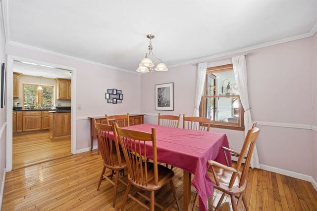 26 Jonathan Lane, Bow, NH 03304