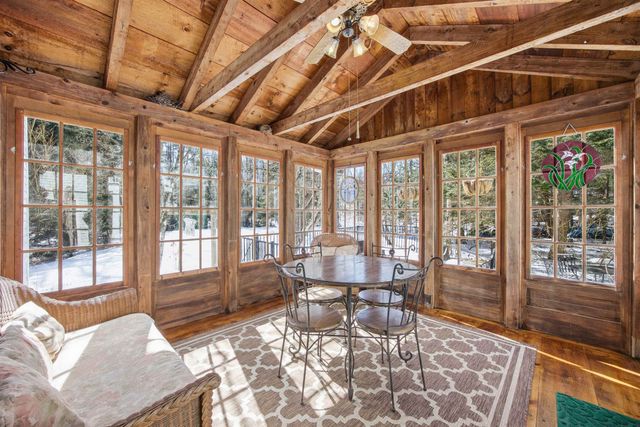 26 Jonathan Lane, Bow, NH 03304