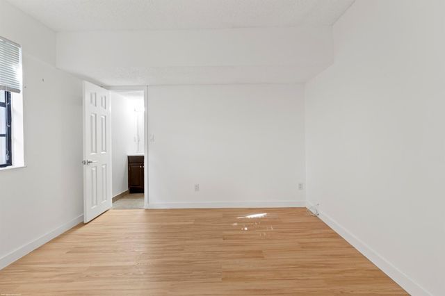 11927 Suellen Circle, Wellington, FL 33414