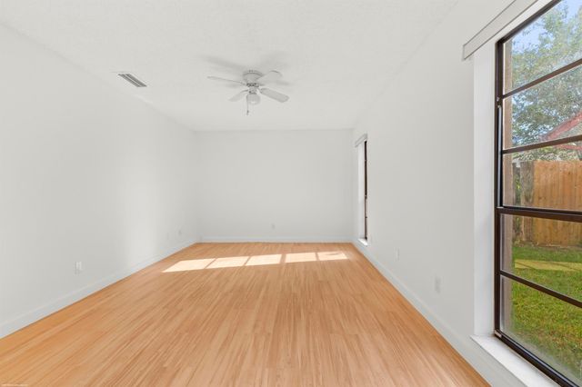 11927 Suellen Circle, Wellington, FL 33414