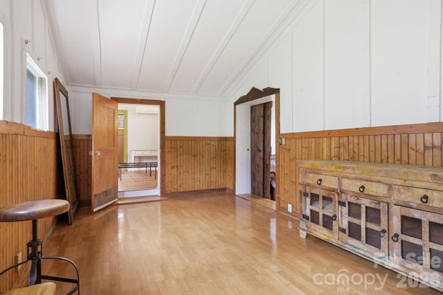 250 Potato Branch Road, Leicester, NC 28748