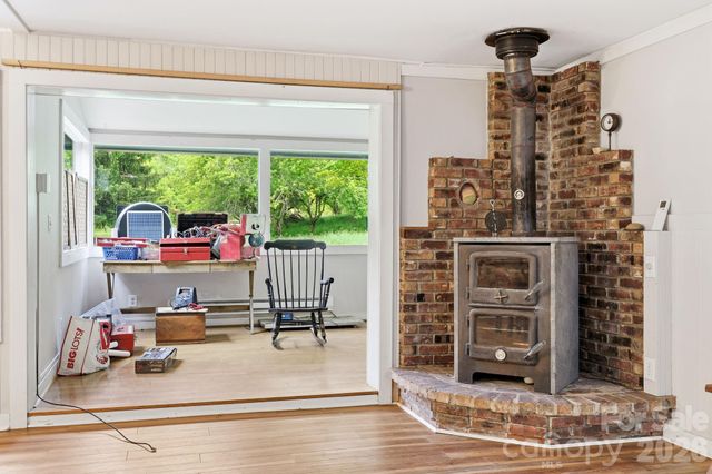 250 Potato Branch Road, Leicester, NC 28748