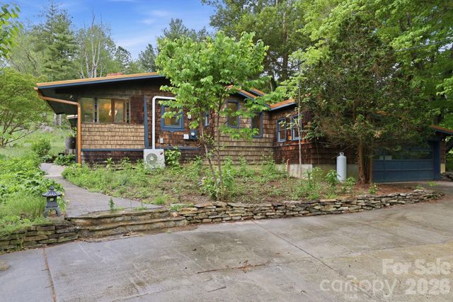 250 Potato Branch Road, Leicester, NC 28748