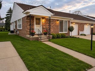 303 Doremus Lane, St. Clair Shores, MI 48080