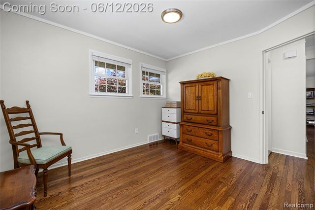 35481 Hathaway Street, Livonia, MI 48150