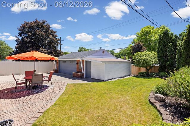 35481 Hathaway Street, Livonia, MI 48150