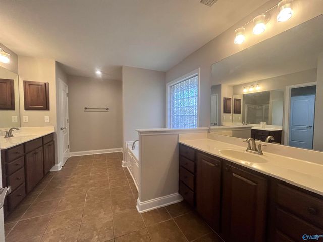 2604 Ashtynn Place, Huntsville, AL 35803