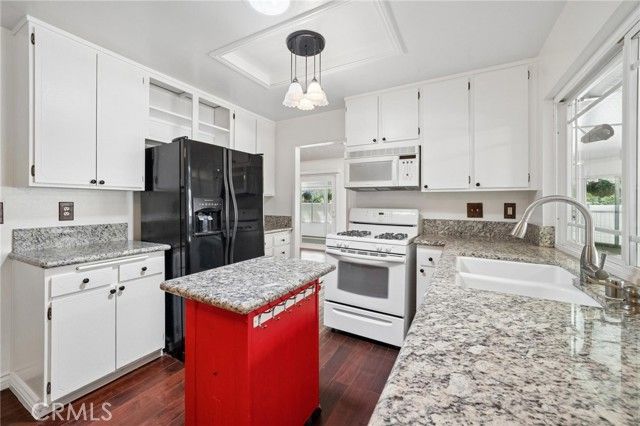 26311 Green Terrace Drive, Newhall (santa Clarita), CA 91321