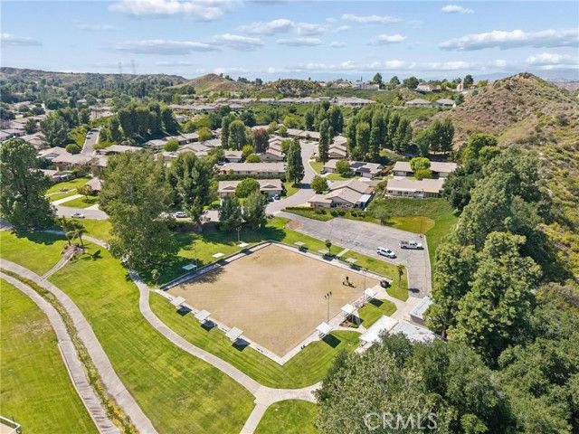 26311 Green Terrace Drive, Newhall (santa Clarita), CA 91321