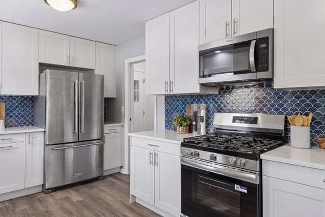 4965 Main Street E, Maple Plain, MN 55359