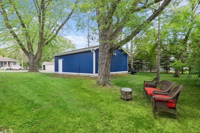 4965 Main Street E, Maple Plain, MN 55359