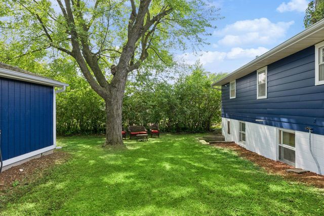4965 Main Street E, Maple Plain, MN 55359