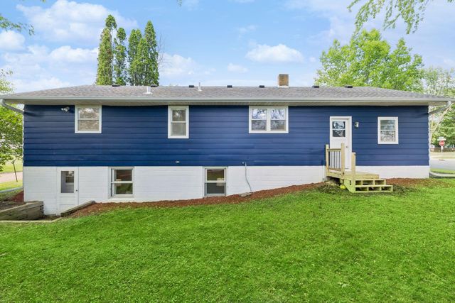 4965 Main Street E, Maple Plain, MN 55359