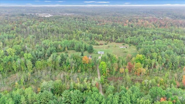 7212 W Dyer Road, Twining, MI 48766