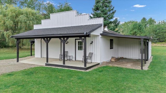 7212 W Dyer Road, Twining, MI 48766