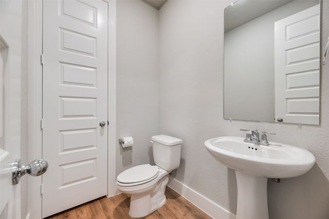 330 Windsor Street, Waxahachie, TX 75165