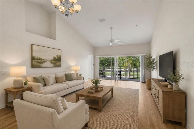 6870 FAIRVIEW TERRACE, Bradenton, FL 34203