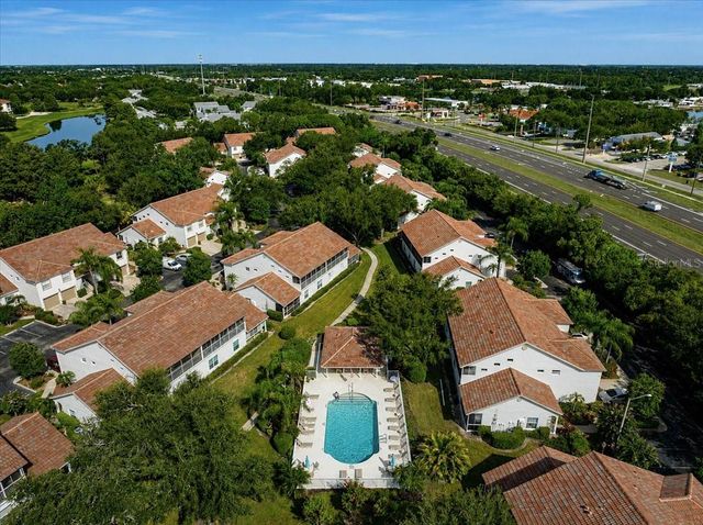 6870 FAIRVIEW TERRACE, Bradenton, FL 34203