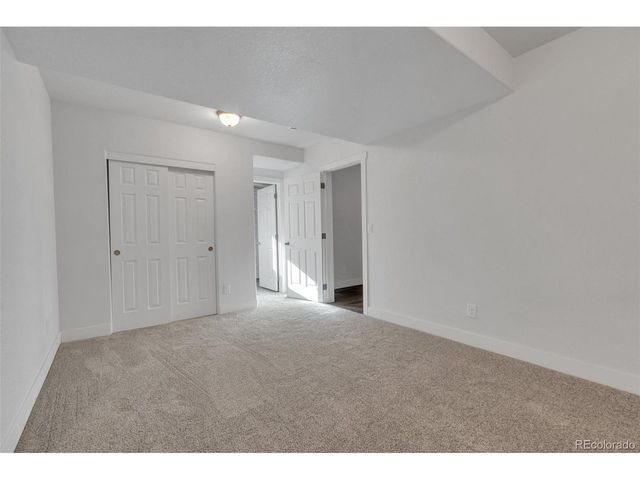 1852 Blue Oak Ct, Castle Rock, CO 80104