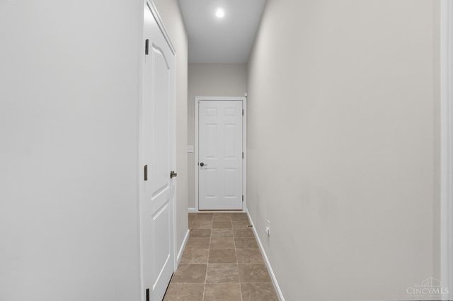 5821 Parkview Lane, Miami Twp, OH 45150