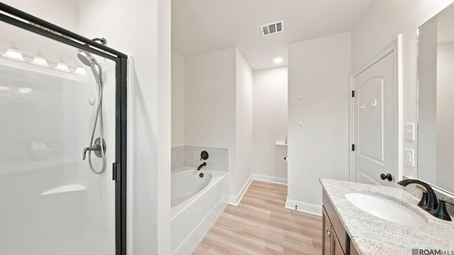 7211 Kenilworth Crossing Ave, Baton Rouge, LA 70820