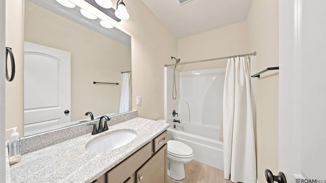 7211 Kenilworth Crossing Ave, Baton Rouge, LA 70820