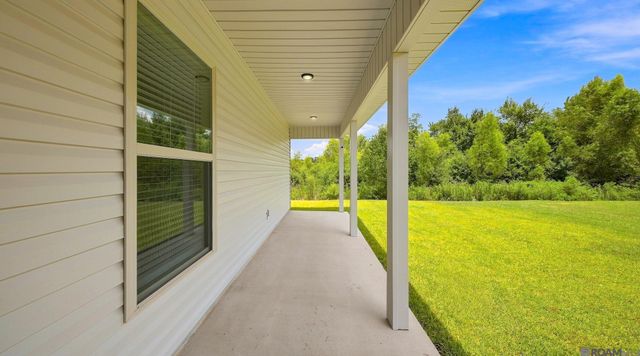 7211 Kenilworth Crossing Ave, Baton Rouge, LA 70820