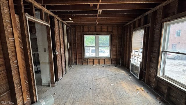 12913 Larchmere Boulevard, Shaker Heights, OH 44120