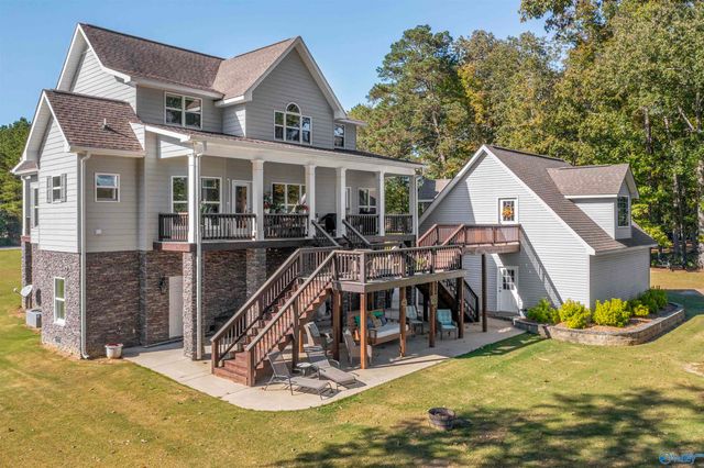 325 Alicia Lane, Gadsden, AL 35901