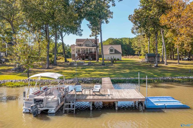 325 Alicia Lane, Gadsden, AL 35901