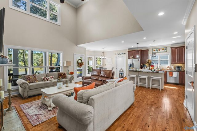 325 Alicia Lane, Gadsden, AL 35901