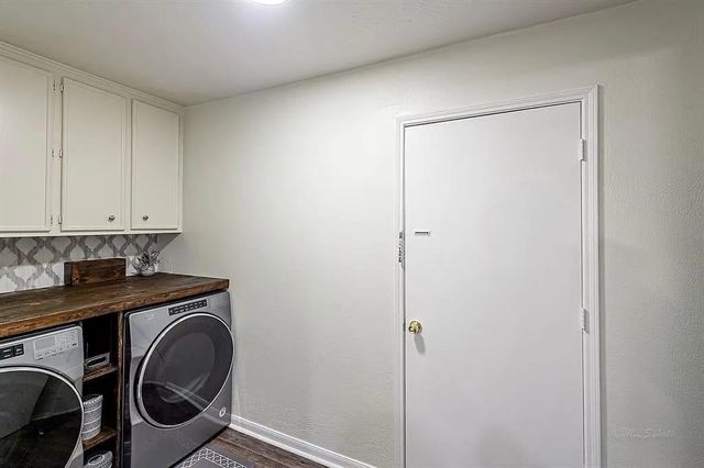 14427 Briarhills Parkway, Houston, TX 77077