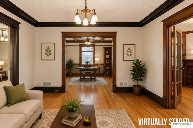 117 S Molley Street, Bennington, NE 68007
