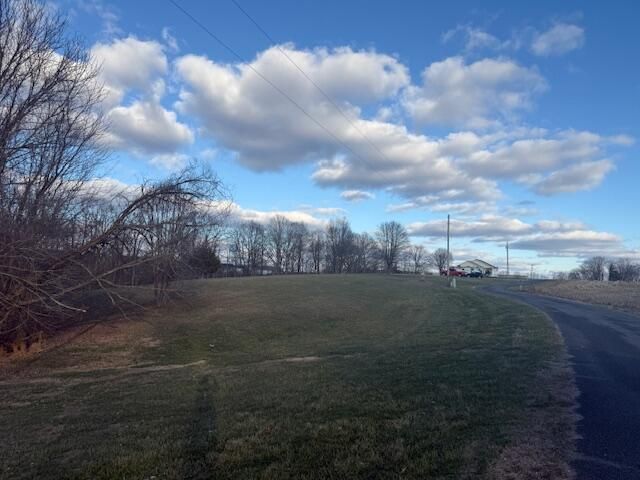 131 Creekside Place, Jamestown, KY 42629