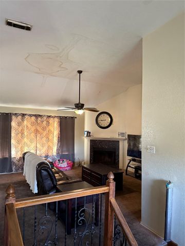 110 Almond Drive, Lake Jackson, TX 77566