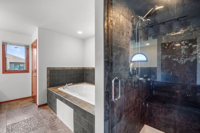 21154 Whitney Drive, Matteson, IL 60443