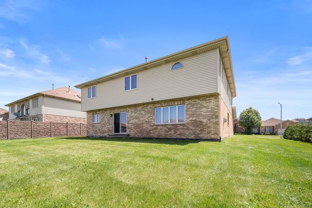 21154 Whitney Drive, Matteson, IL 60443