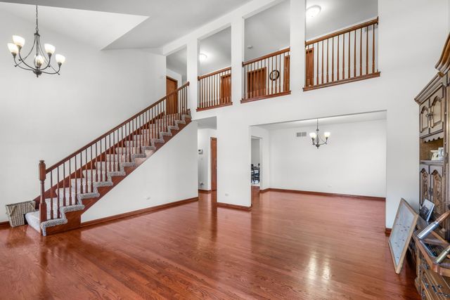 21154 Whitney Drive, Matteson, IL 60443