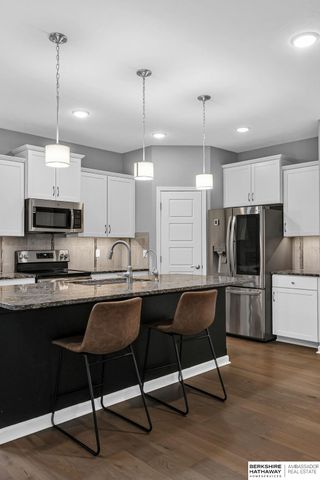 4463 S 193 Street, Omaha, NE 68135