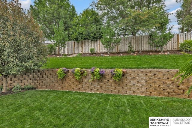 4463 S 193 Street, Omaha, NE 68135