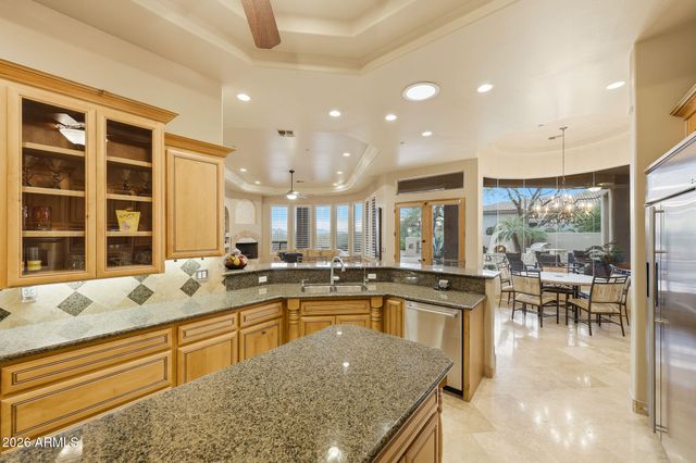 11625 E WINDROSE Drive, Scottsdale, AZ 85259