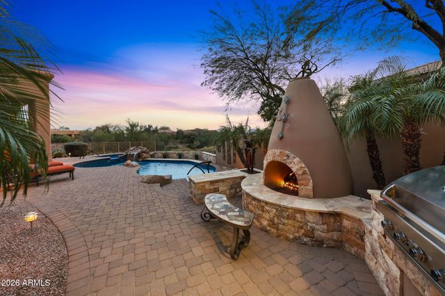 11625 E WINDROSE Drive, Scottsdale, AZ 85259