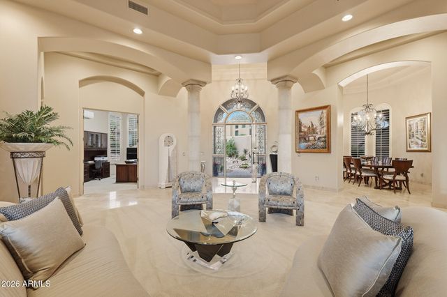 11625 E WINDROSE Drive, Scottsdale, AZ 85259