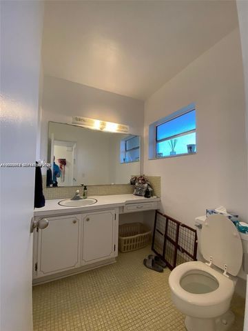 851 NE 14th Ave 420, Hallandale Beach, FL 33009