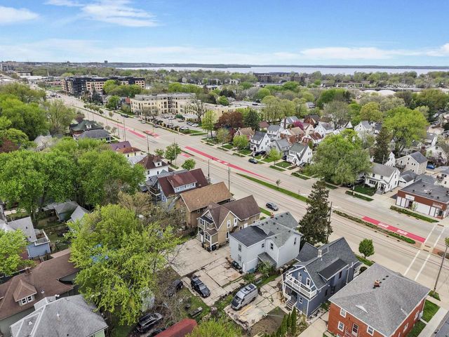 2027 Washington Avenue, Madison, WI 53704