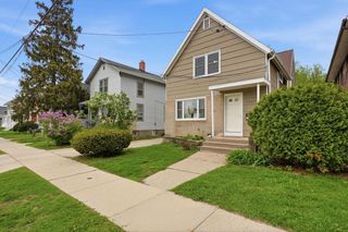 2027 Washington Avenue, Madison, WI 53704