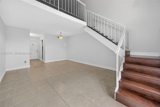 8550 SW 109th Ave 5-217, Miami, FL 33173